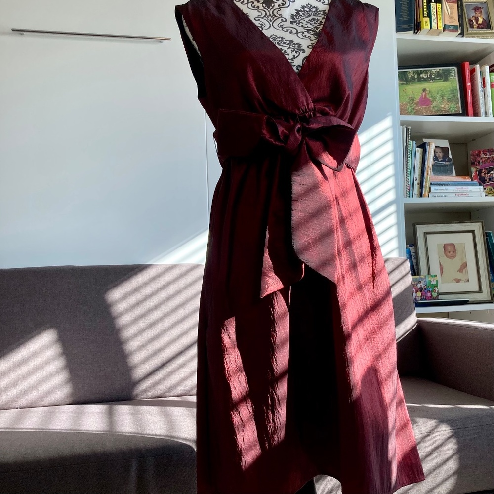 Roulette Elegant Maroon Wrap Dress - Size 8, NWOT